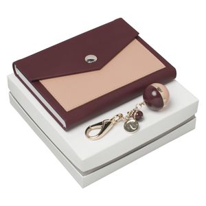 Set Cacharel : Porte-clefs + Carnet personnalisable 1